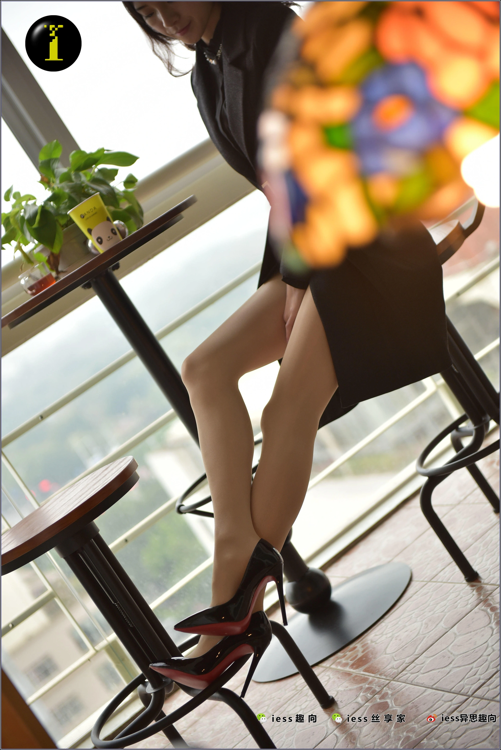 [IESS异思趣向] 普惠集 019 小六 经典裸氨肉色油亮丝第二集 2